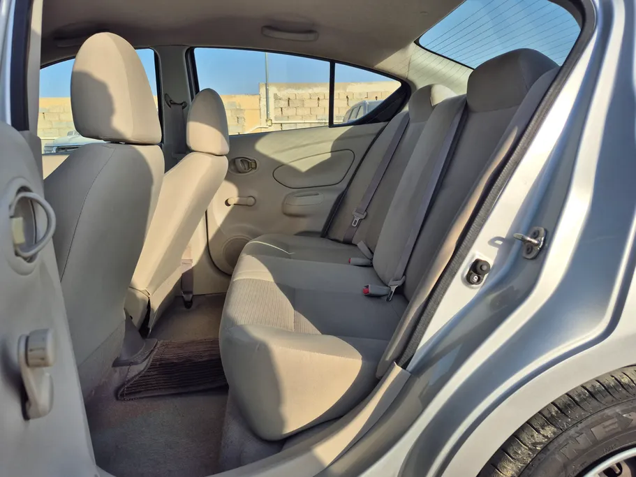 2020 Nissan Sunny SV 