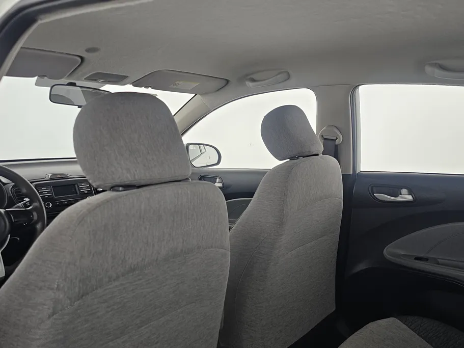 2022 Kia Pegas LX 