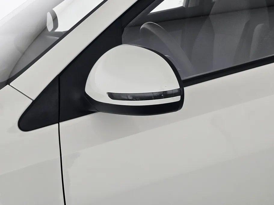 2022 Kia Pegas LX 