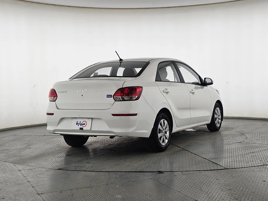 2022 Kia Pegas LX 
