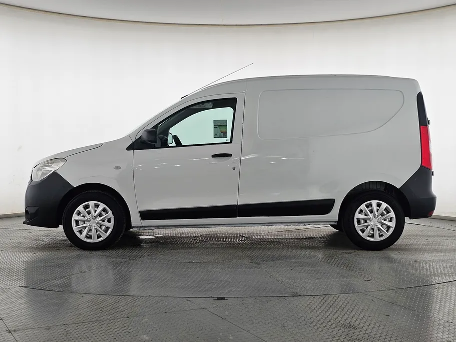 2021 Renault Docker Van بضاعة 