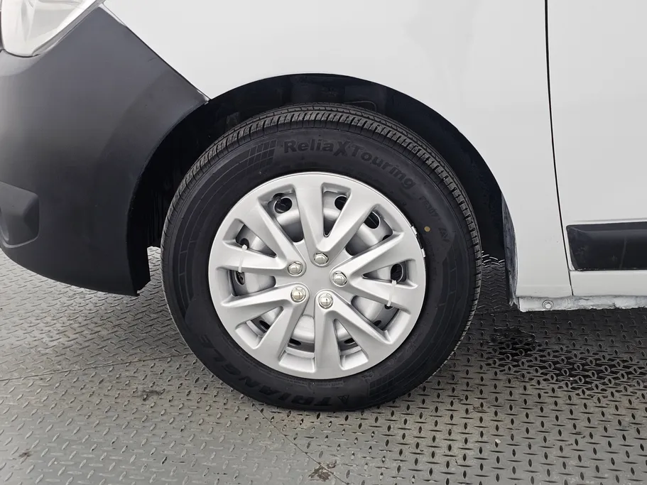 2021 Renault Docker Van بضاعة 