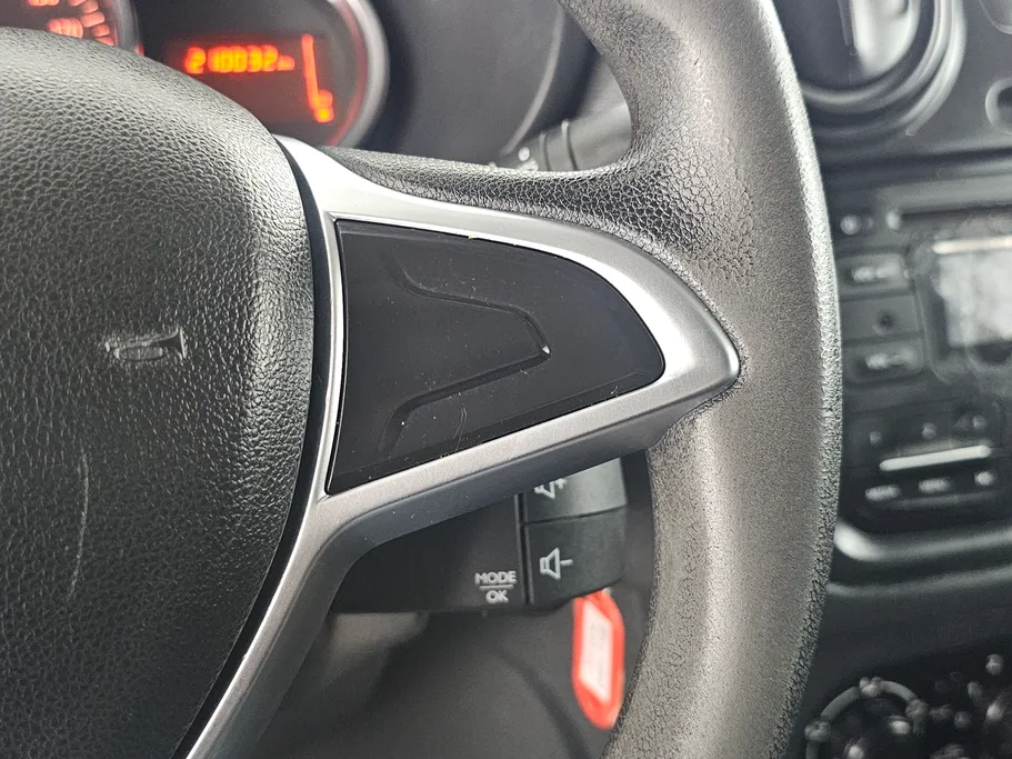 2021 Renault Docker Van بضاعة 
