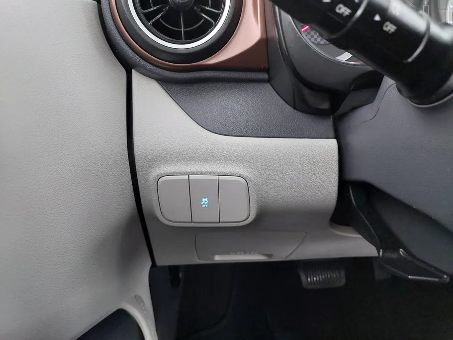 هيونداي Grand i10 فلييت 2024 