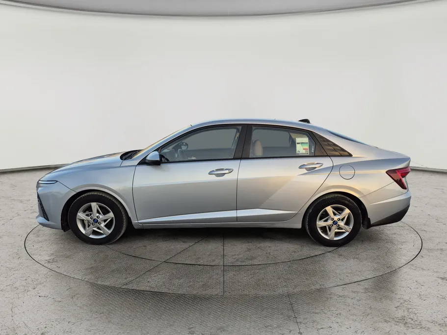 2024 Hyundai Accent Fleet 