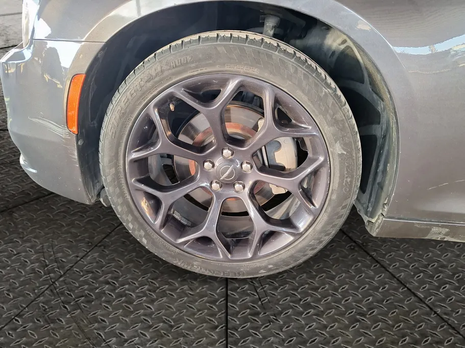 كرايسلر 300 S 2021 