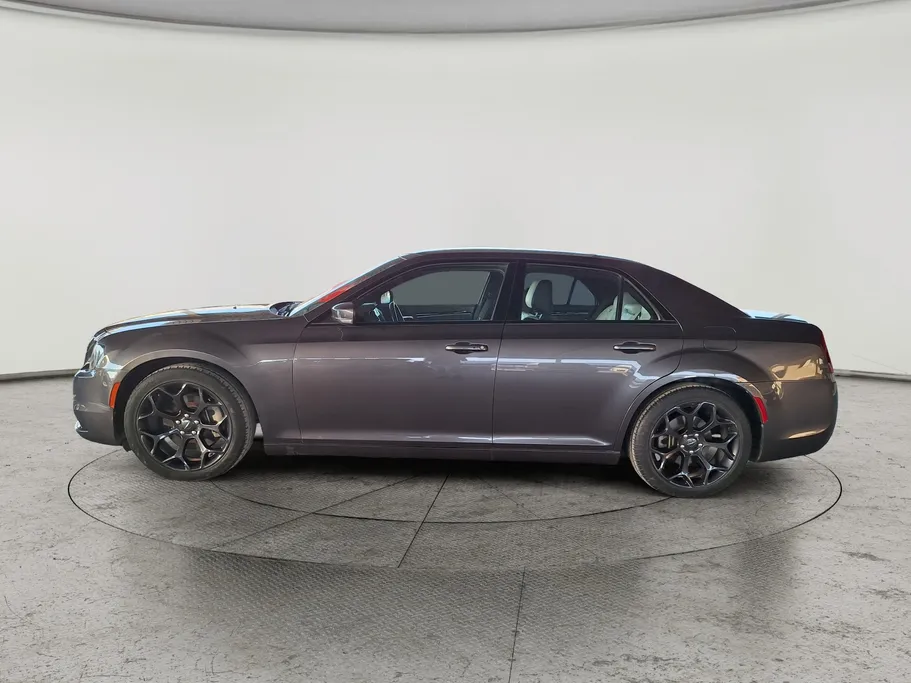 كرايسلر 300 S 2021 