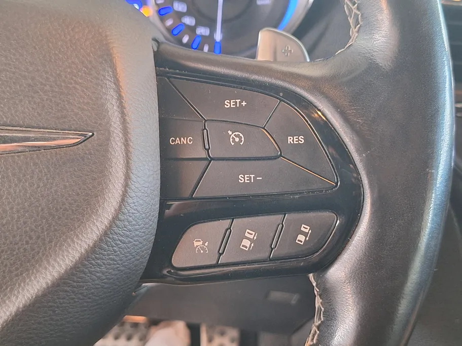 كرايسلر 300 S 2021 