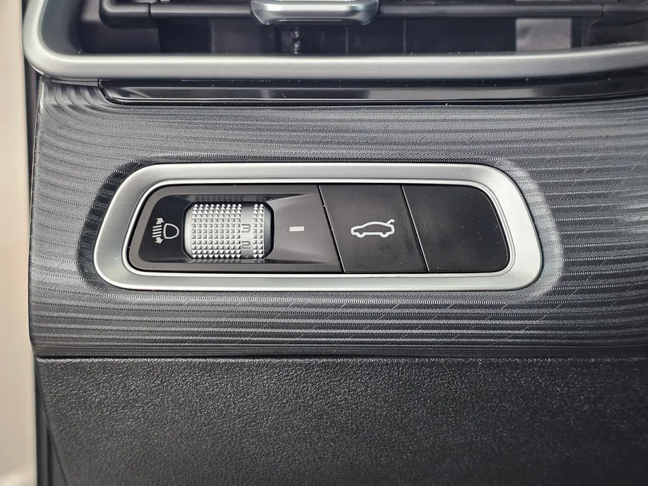 2023 Geely Emgrand GS 