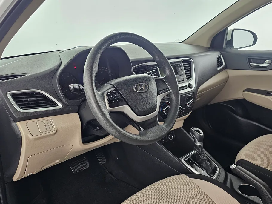 2023 Hyundai Accent Smart 