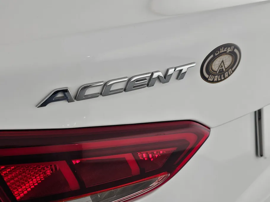 2023 Hyundai Accent Smart 