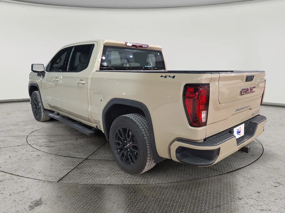 2022 GMC Sierra Elevation 
