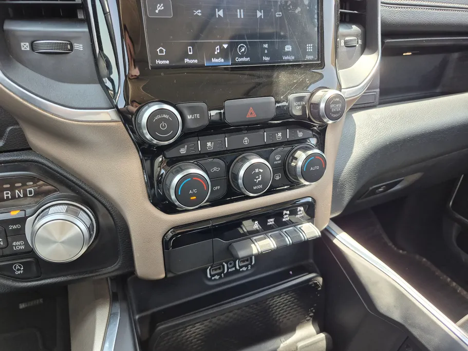2022 Dodge Ram LARAMIE 