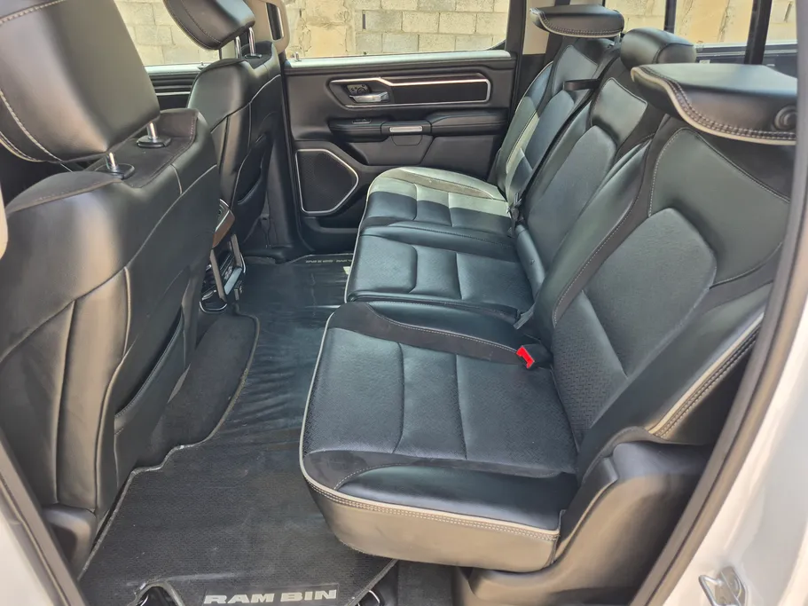 2022 Dodge Ram LARAMIE 