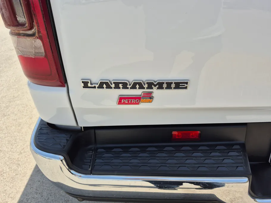 2022 Dodge Ram LARAMIE 