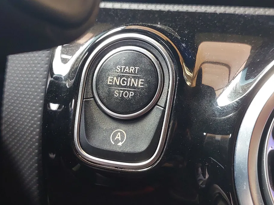 2024 Mercedes CLA 200 
