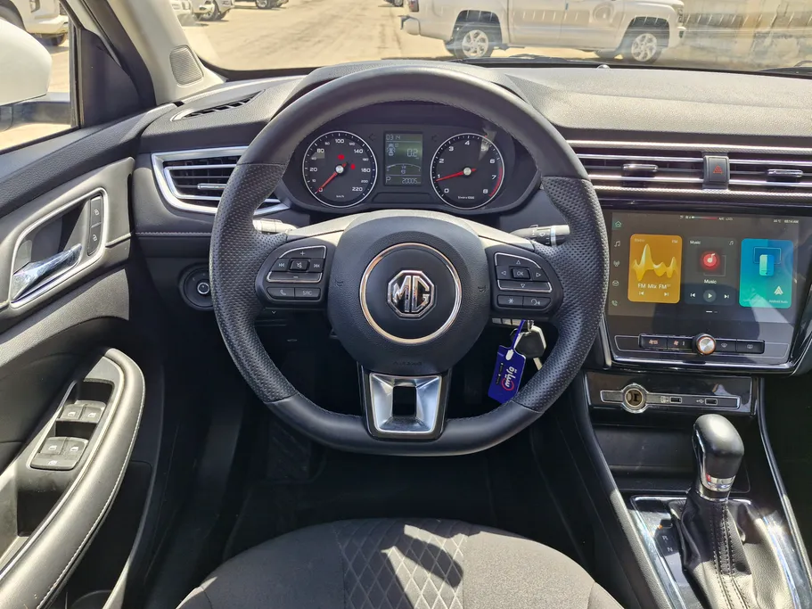 2024 MG 5 STD 