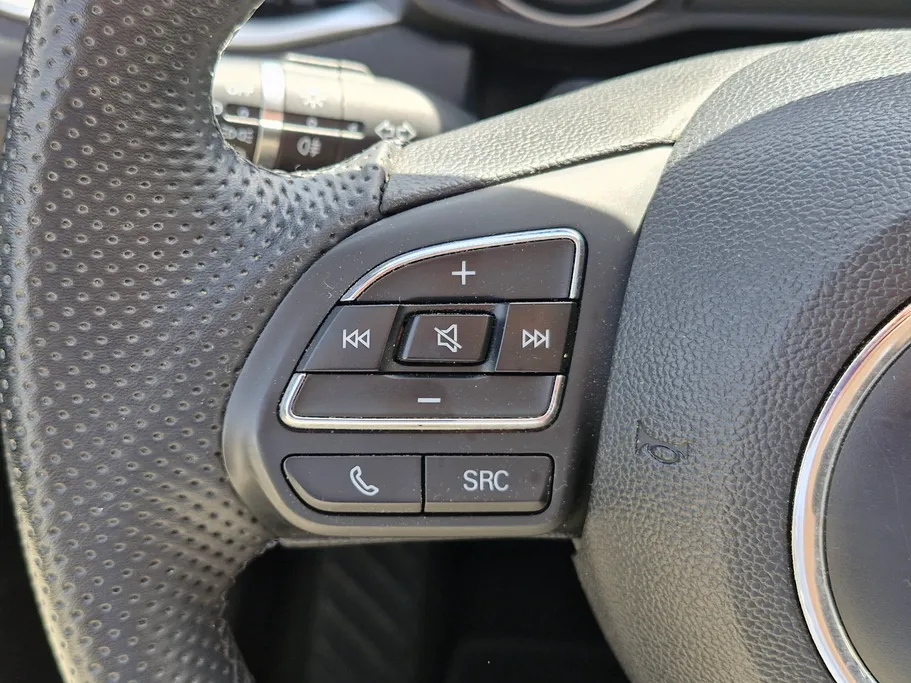 2024 MG 5 STD 