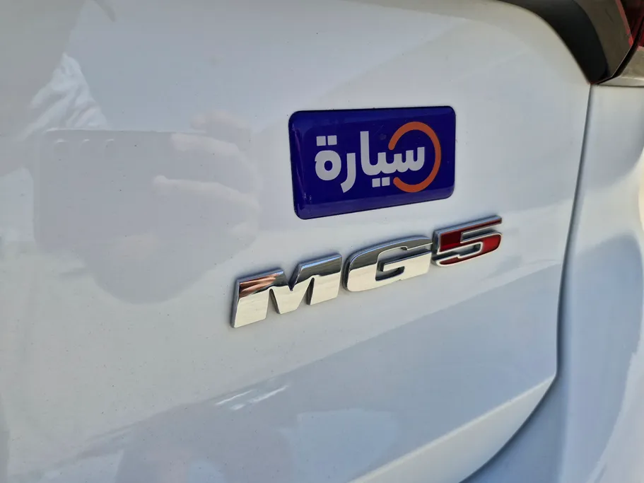 2024 MG 5 STD 