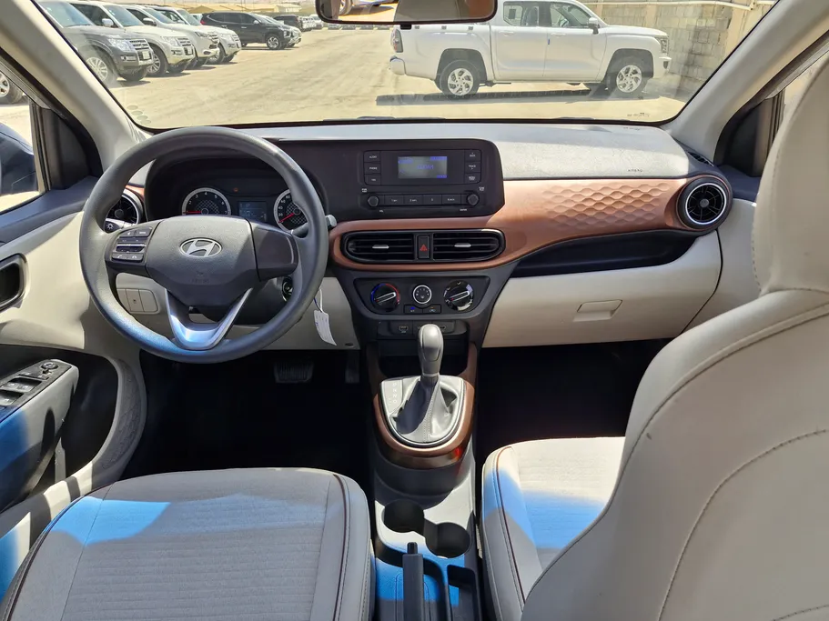 2024 Hyundai Grand i10 Fleet 