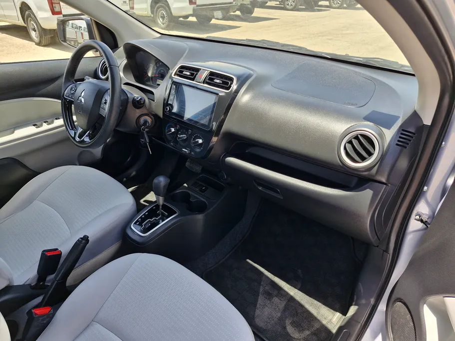 2023 Mitsubishi Attrage GLX HL 