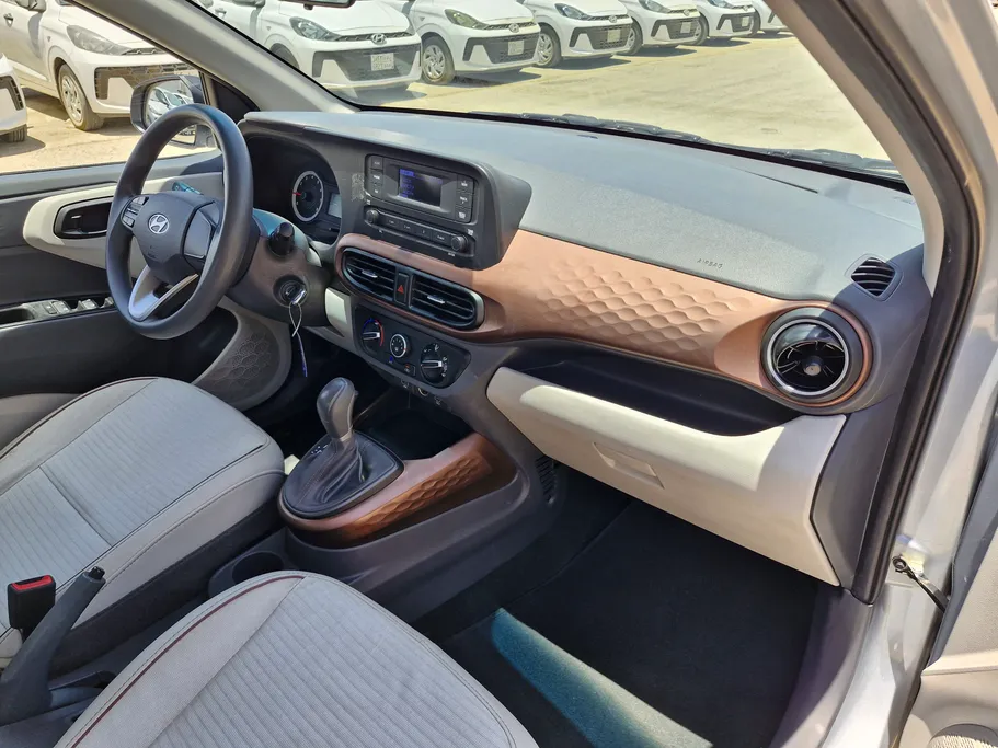 هيونداي Grand i10 فلييت 2024 