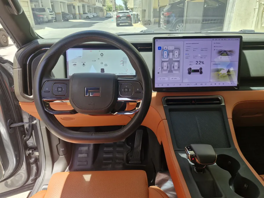 روكس 01 7 Seats 2025 