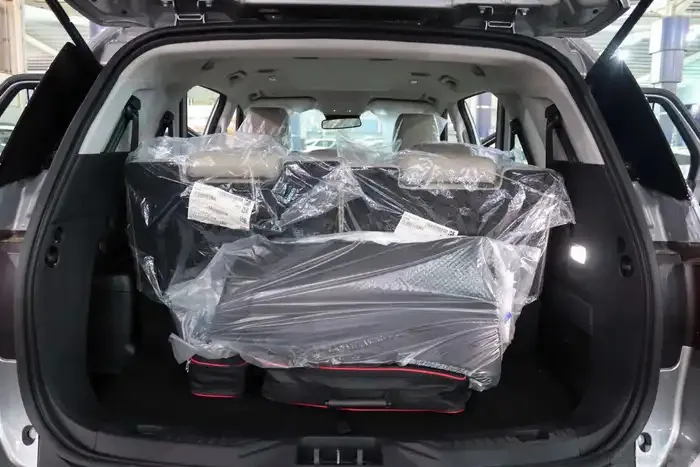 2025 Ford Everest XLT 