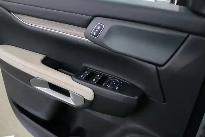 2025 Ford Everest XLT 