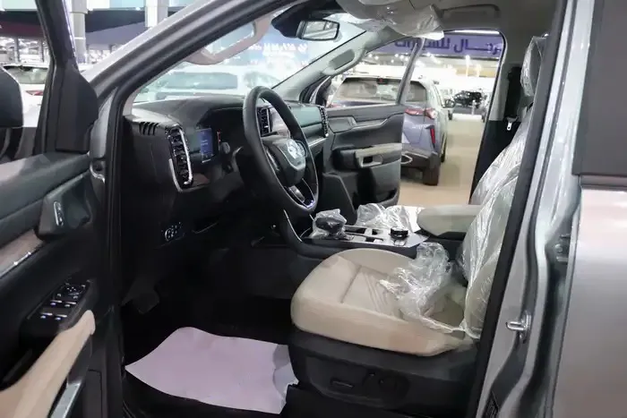 2025 Ford Everest XLT 
