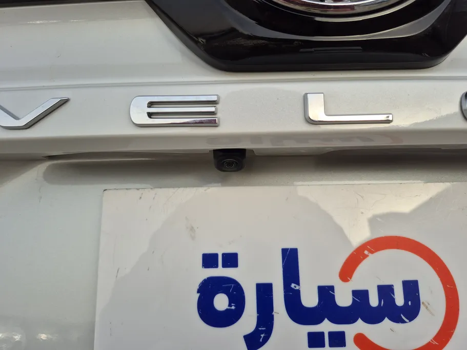 تويوتا فيلوز GLX 2025 