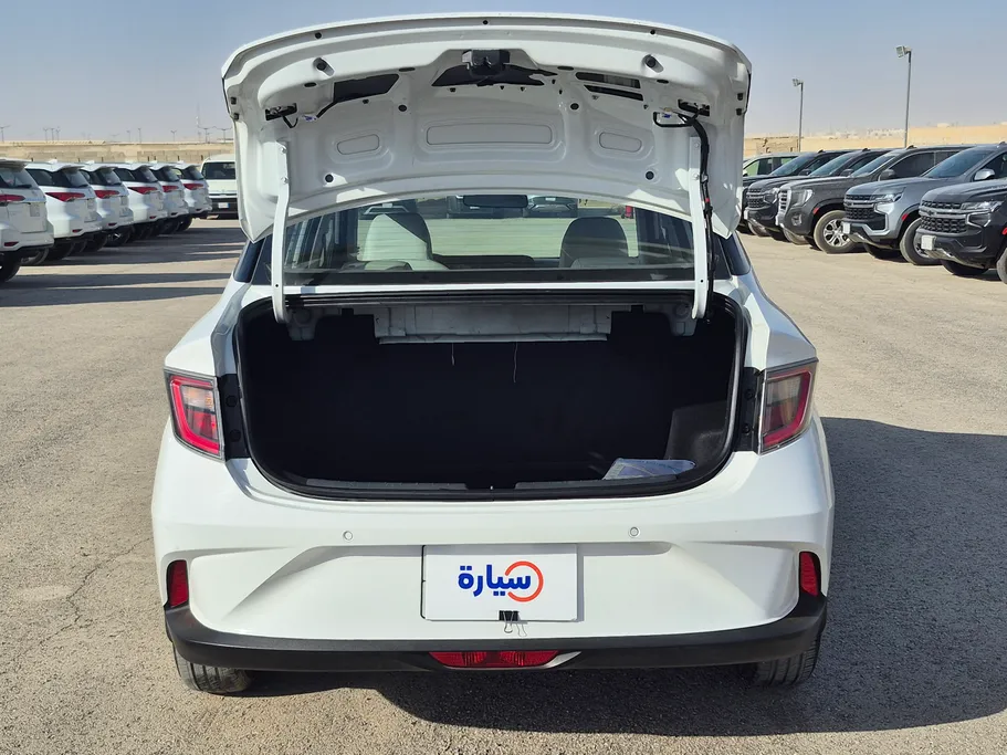 هيونداي Grand i10 فلييت 2024 