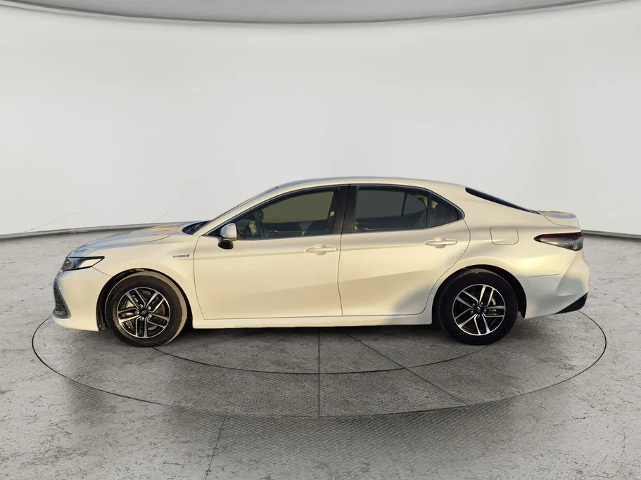 2023 Toyota Camry  LE HEV 