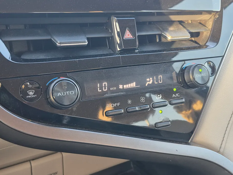 2023 Toyota Camry  LE HEV 