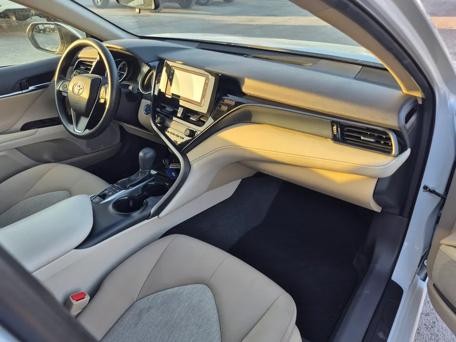 2023 Toyota Camry  LE HEV 