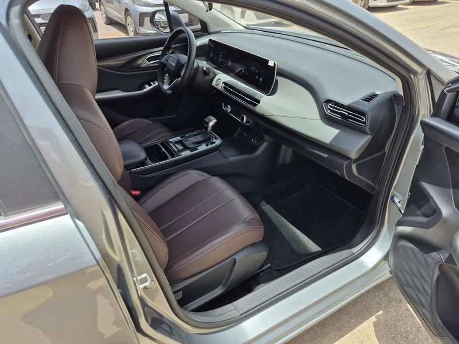 2025 BAIC U5 PLUS Honor 