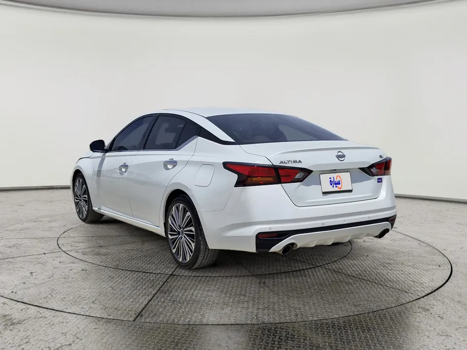 نيسان التيما SL 2023 