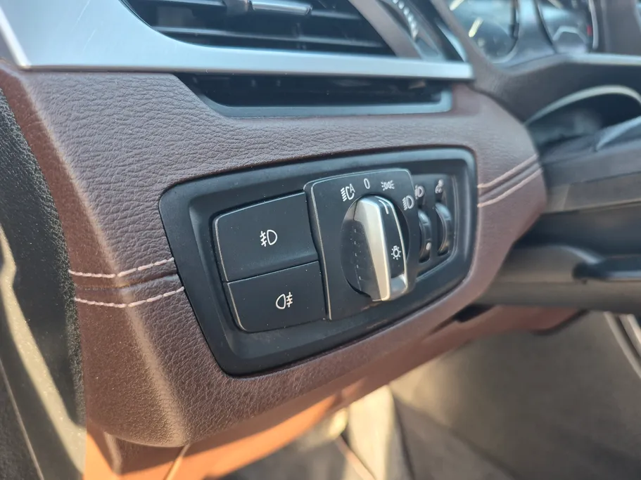 2020 BMW X Series 1 S Drive 20 i  