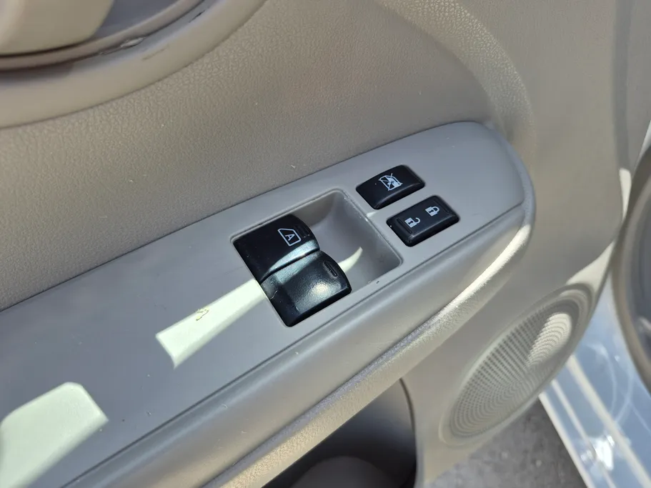 2022 Nissan Sunny Classic 