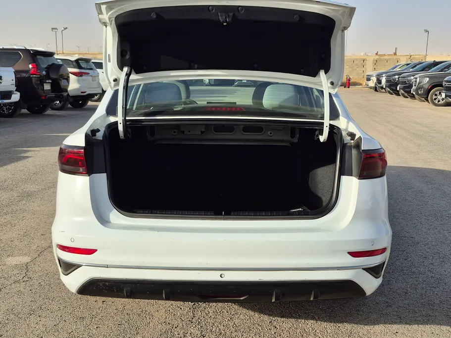 جيلي امجراند GS 2024 