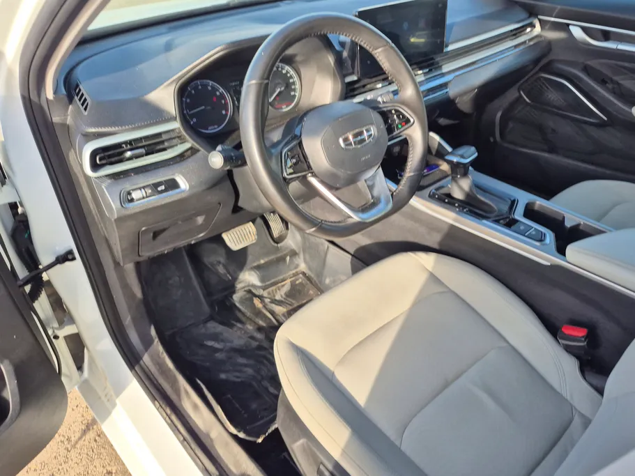 جيلي امجراند GS 2024 