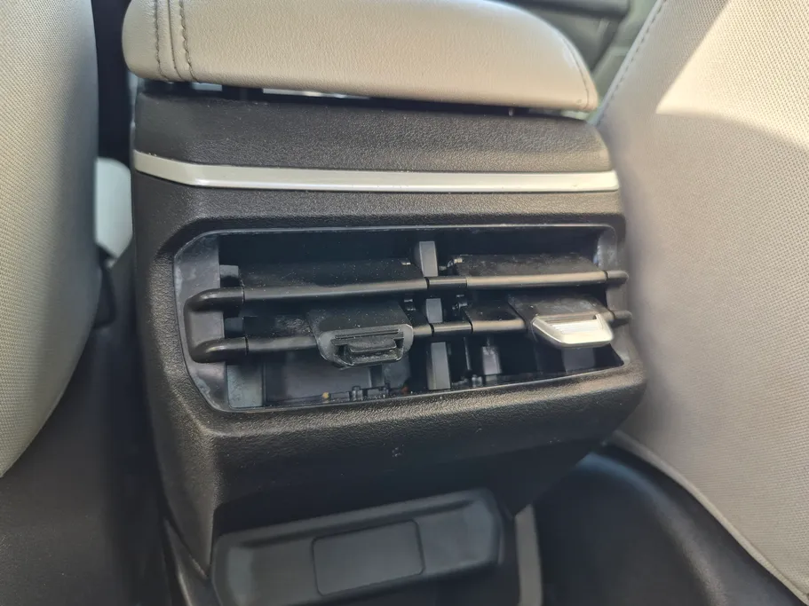 جيلي امجراند GS 2024 