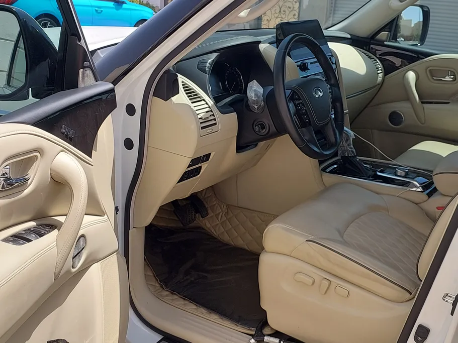 انفنتي QX 80  Luxe Sensory 2023 