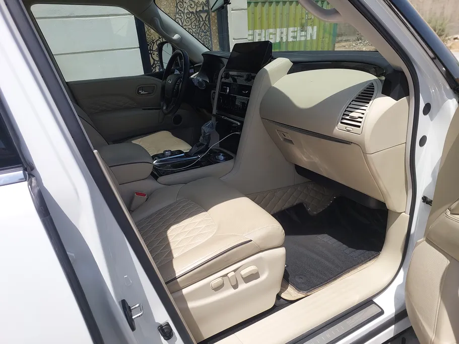 انفنتي QX 80  Luxe Sensory 2023 