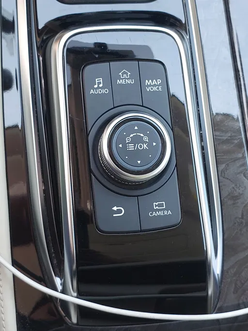 انفنتي QX 80  Luxe Sensory 2023 