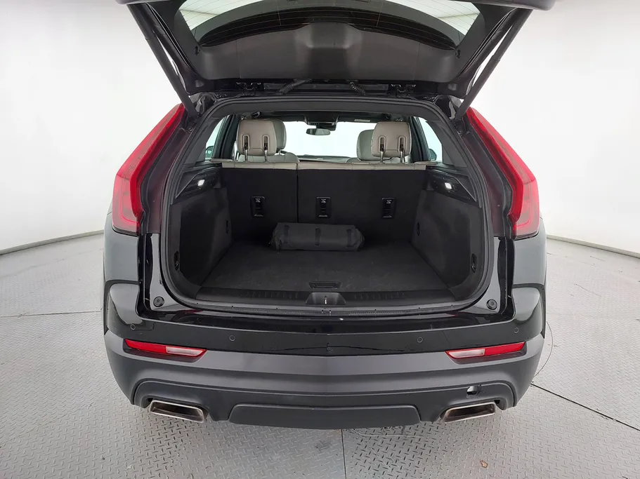 2023 Cadillac XT4  