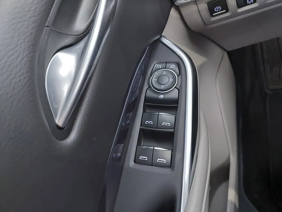 2023 Cadillac XT4  