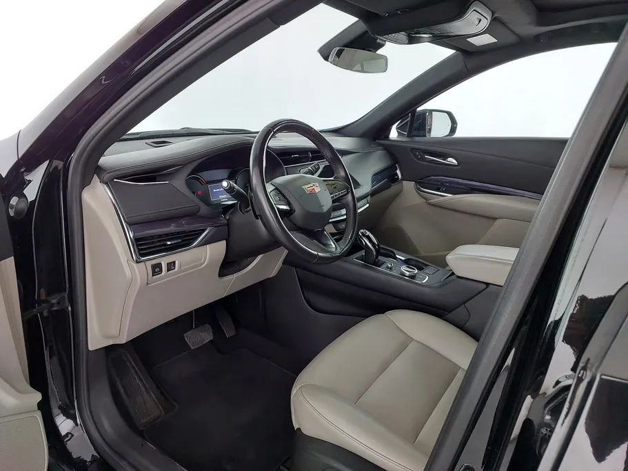 2023 Cadillac XT4  