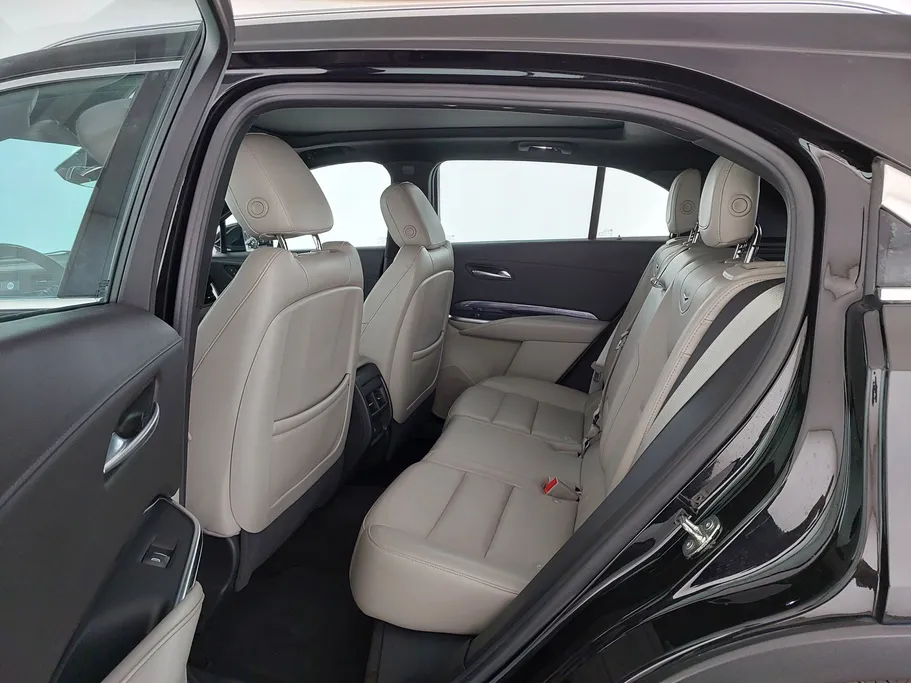 2023 Cadillac XT4  