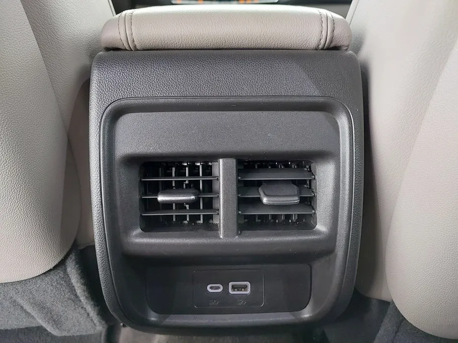 2023 Cadillac XT4  